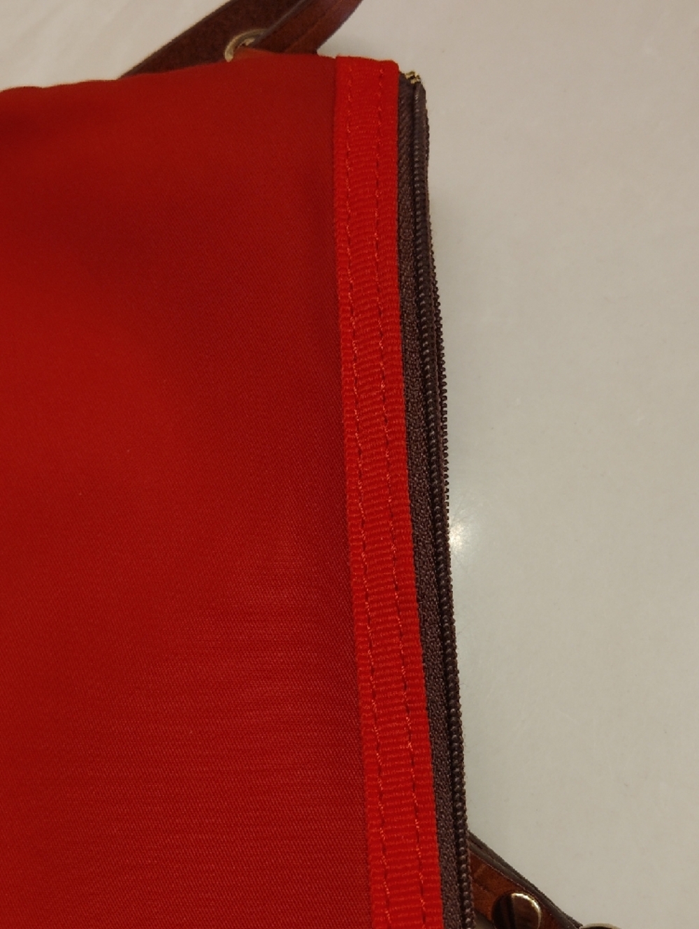 Dooney & Bourke Red Wristlet with Brown Strap!! - Picture 14 of 14